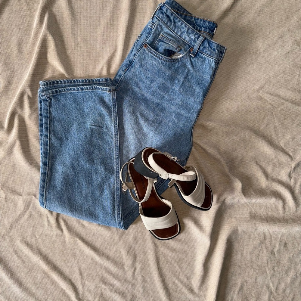 Naturalizer Sandals - Picture 4 of 5